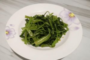 蒜蓉炒通菜做法 蒜蓉炒通菜最正宗的做法