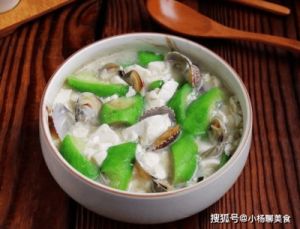 豆腐菜叶烧汤的做法 菜叶炖豆腐