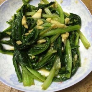 葱油油麦菜做法 油麦菜豆豉鱼家常做法