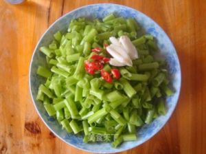 培根炒空心菜梗的做法 培根炒什么菜