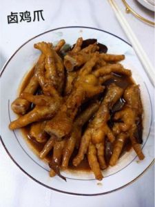 美味菜干鸡爪的做法 广东菜干粥的做法大全