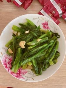 蒜香油麦菜做法大全做法 蒜香油麦的家常做法