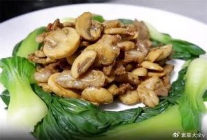 素菜推荐：青豆口菇炒法，简单美味，营养丰富！